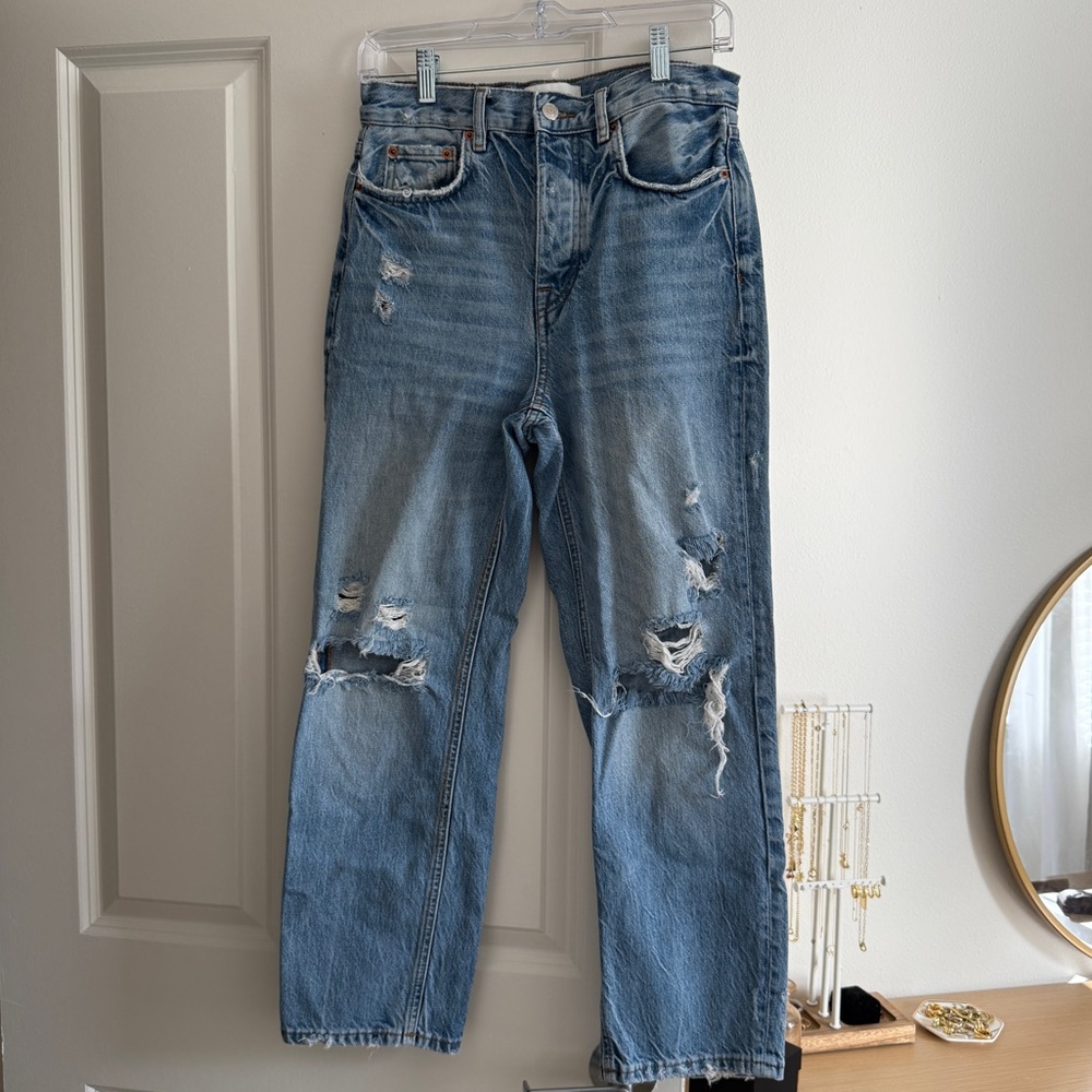 Zara Straight Leg Distressed Denim Jeans, Light Wash in Size 4